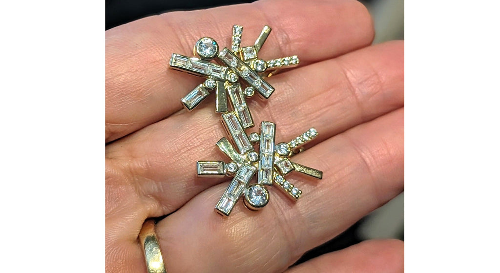 Joy, Personal Expression, and Identity: The Emotional Power of Jewelry